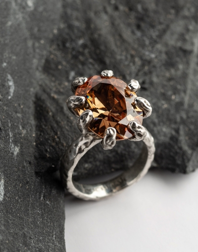 Кольцо Her majesty