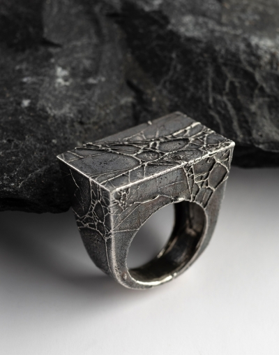 Кольцо Web signet