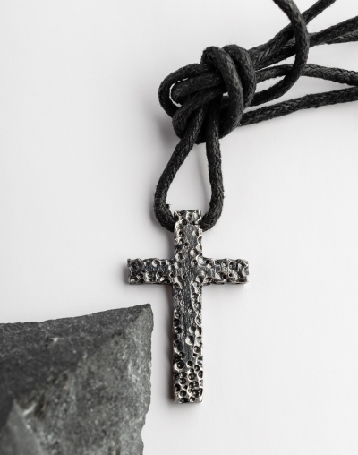 Подвеска Destruction Cross