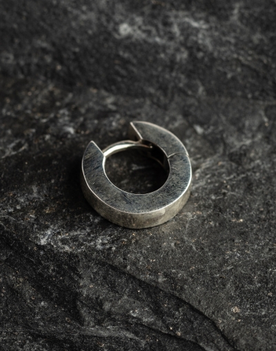 Моно-серьга кликер BASE smooth