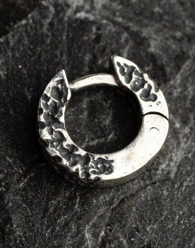 Моно-серьга кликер BASE...